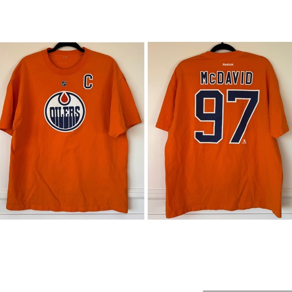 Reebok Men's Edmonton Oilers Connor
McDavid Orange NHL
T-Shirt 97 Size XL - Picture 1 of 8